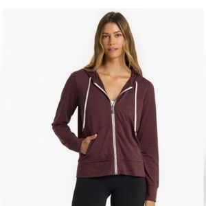 COPY - EUC - Vuori Halo Performance Hoodie - Size L - mahogany/ruby heather